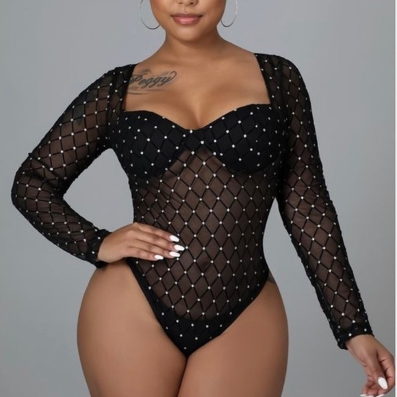 NEW TRENDY BLACK MESH LONG SLEEVE SWEETHEART NECK DIAMOND BODYSUIT - Picture 1 of 10